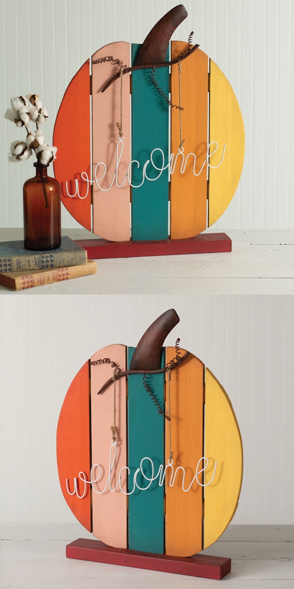 CTW Home Collection Autumn-Theme Pumpkin Metal and Wood 'Welcome' Sign