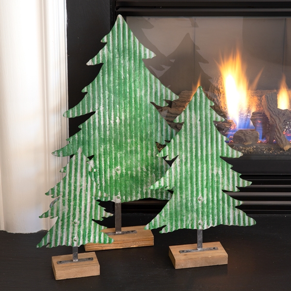 CTW Home Collection Set of Three Corrugated-Metal Christmas Trees