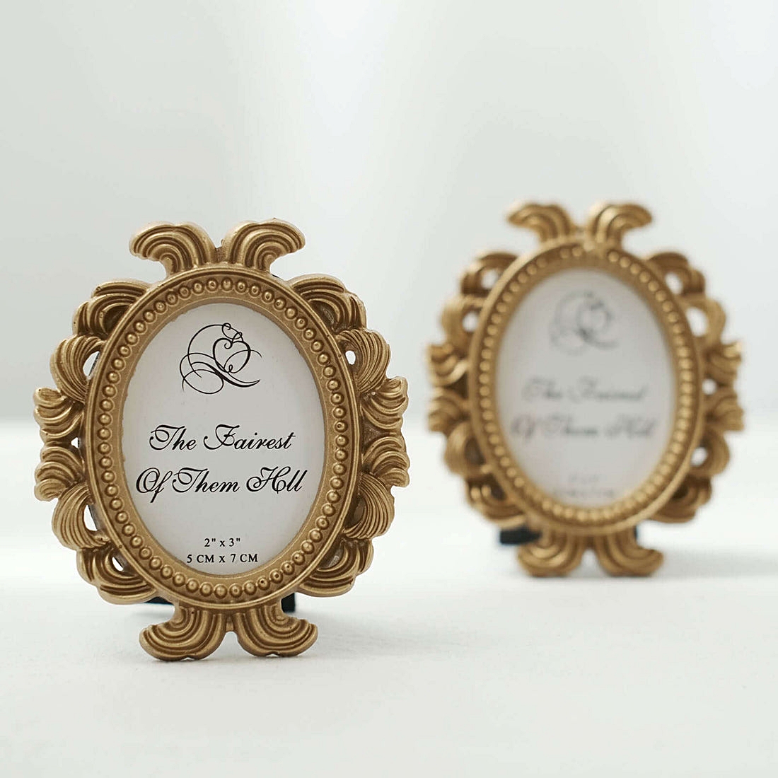 Vintage-Look Gold-Resin Decorative Baroque Oval Picture Frames (Set of 4)