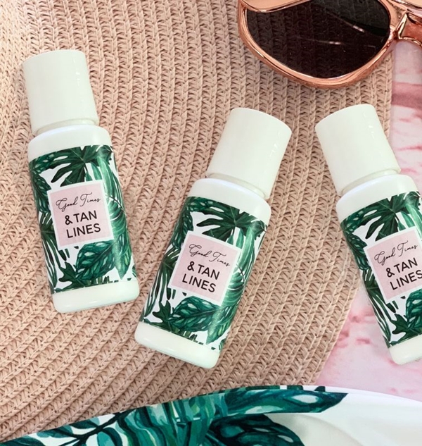 Event Blossom Palm Leaf Motif Sunscreen Bottles (2 Designs)