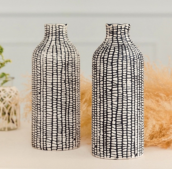 Weddingstar Black Tribal-Patterned Ceramic Table Vases (Set of 2)