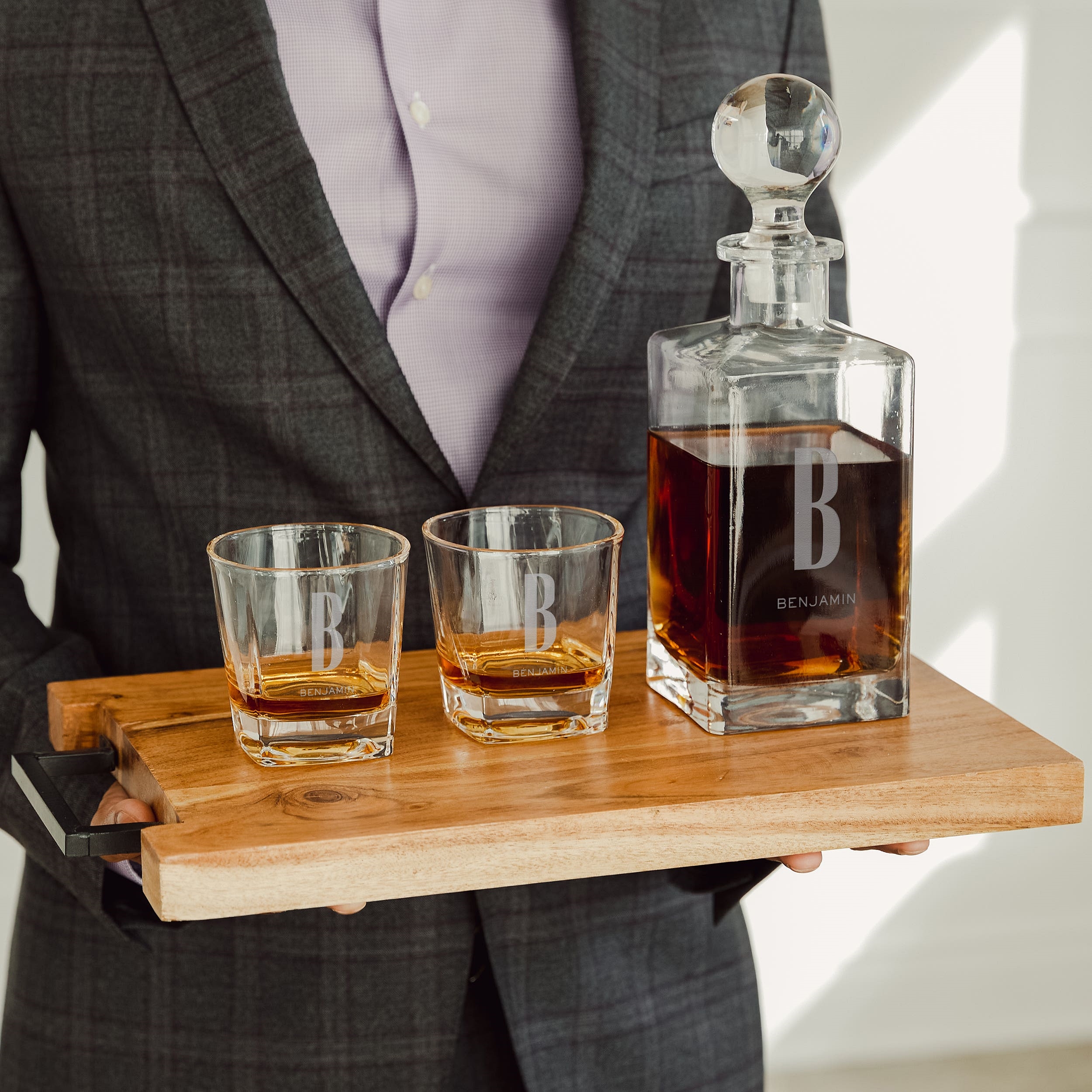 Engraved Decanter with Whiskey Rocks Glasses Gift-Set - Sans Serif Monogram