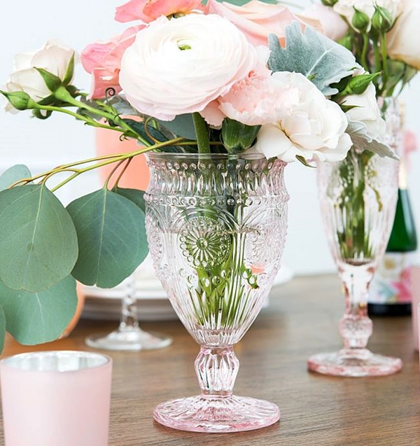 Weddingstar Vintage-Inspired Pressed-Glass Goblet in Pink