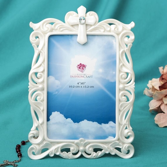 FashionCraft Stunning Pearl White 4x6 Cross Frame/Table Number Holder