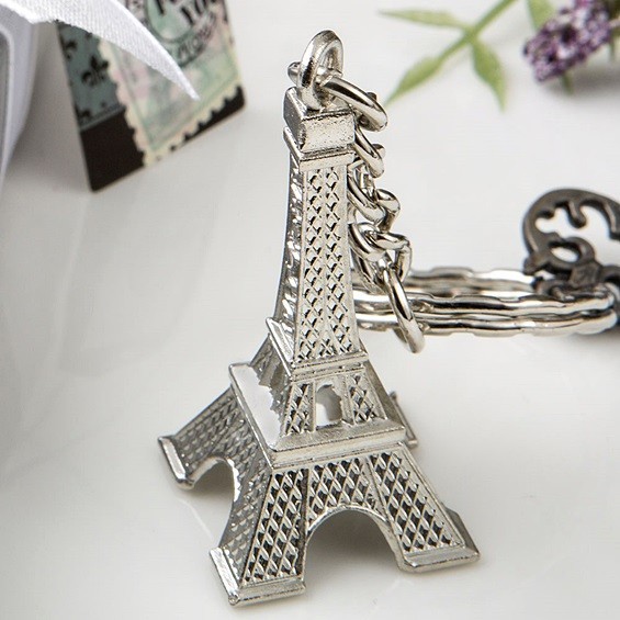 FashionCraft Silver-Metal Key Chain with Eiffel Tower Charm