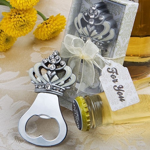 FashionCraft Majestic Crown Design Metal Bottle Opener Favor