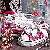 FashionCraft Oh So Cute Pink Star Print Baby Sneaker Key Chain