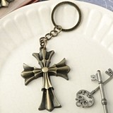 FashionCraft Antiqued Gold Finish Metal Flared Cross Design Key Chain