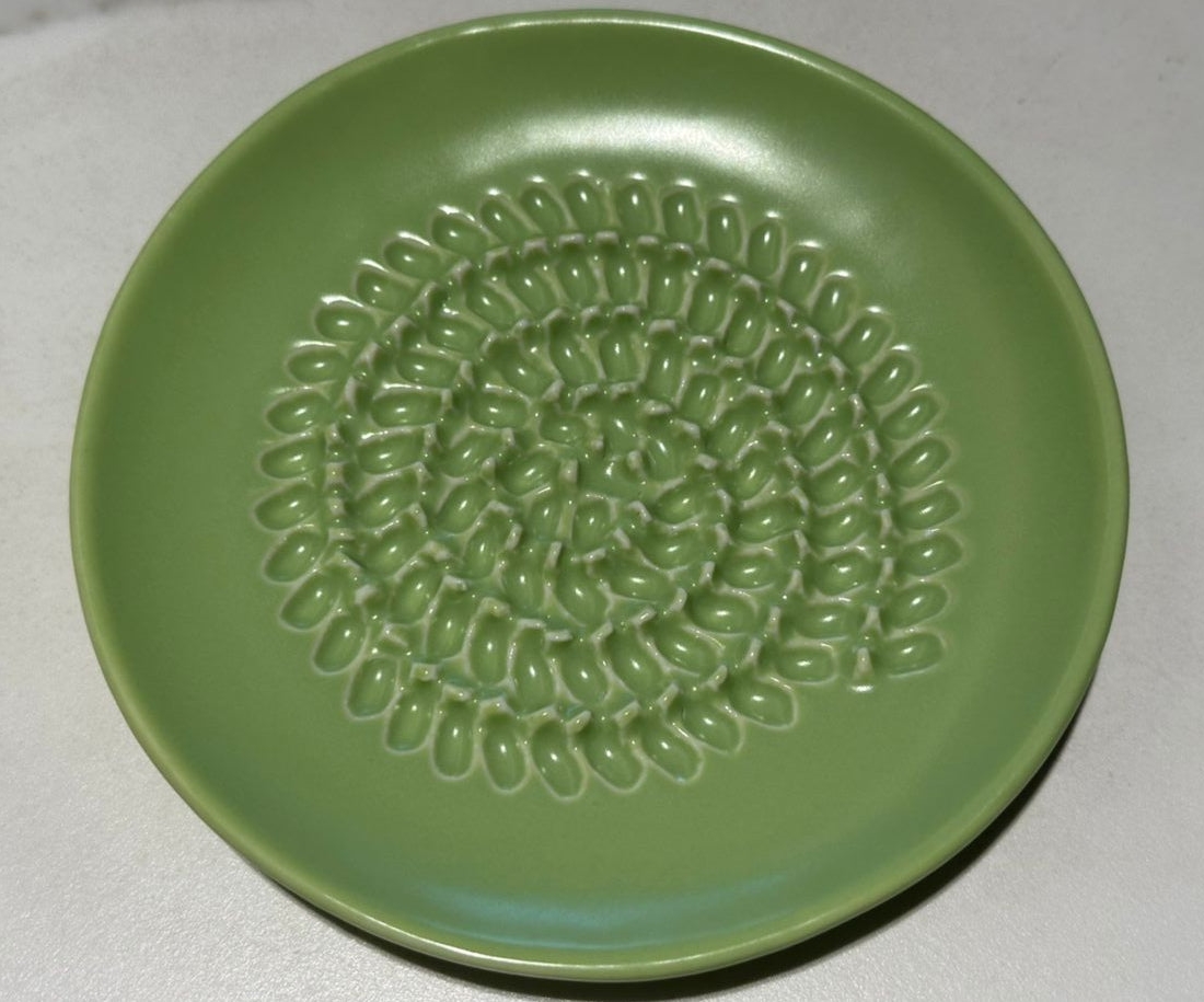 Artisano Designs "Aglio e Olio" Grater & Dipping Plate in Sage Green